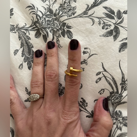 COPY - Designer Nailhead Ring - Picture 1 of 2
